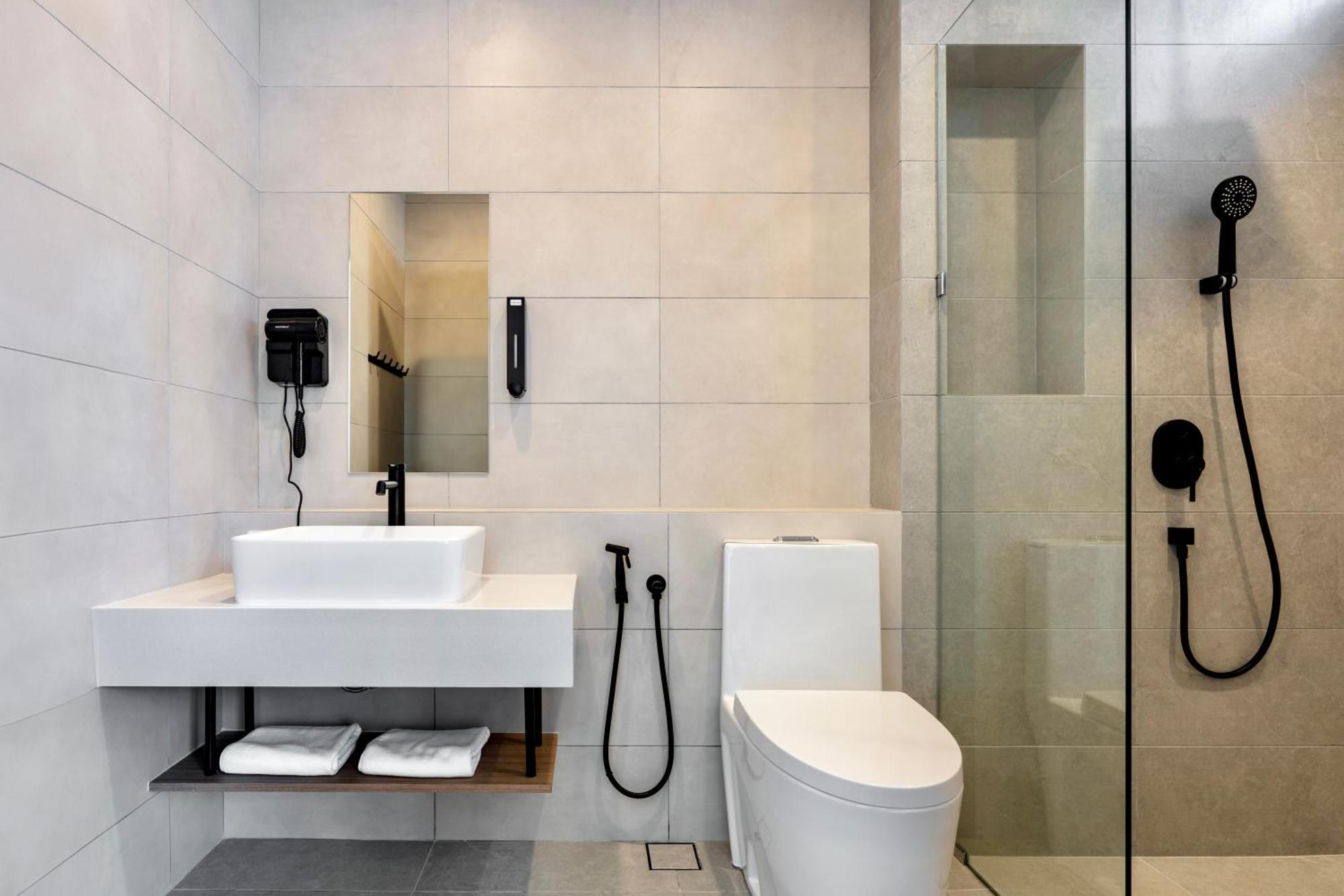Codrington House - Boutique Apartments Джорджтаун Экстерьер фото